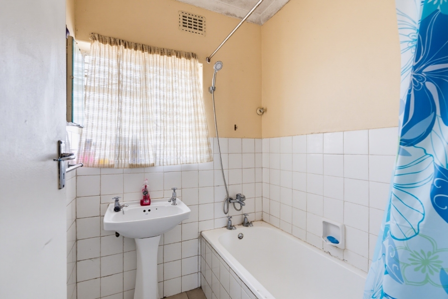 3 Bedroom Property for Sale in Gatesville Western Cape